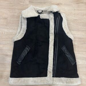 Fashion Nova Black and Cream Vest